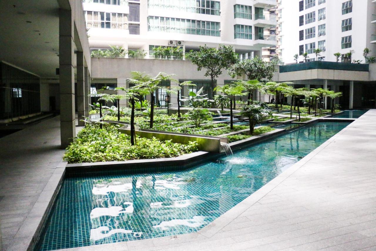 Tuxedo Kl No.1 Rooftop Pool W Skyscraper Views Hotel Kuala Lumpur Zewnętrze zdjęcie