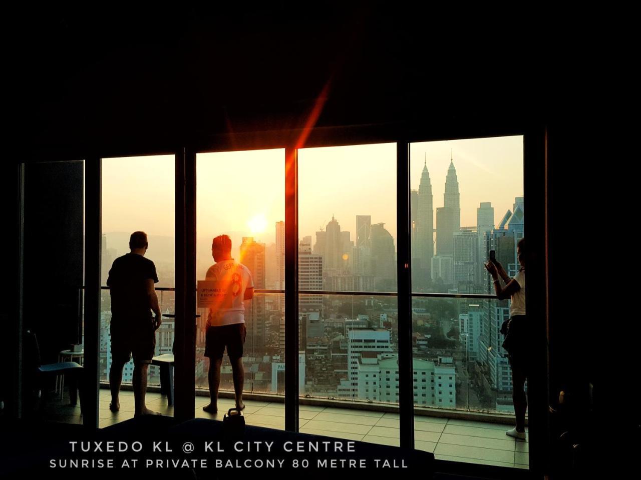 Tuxedo Kl No.1 Rooftop Pool W Skyscraper Views Hotel Kuala Lumpur Zewnętrze zdjęcie